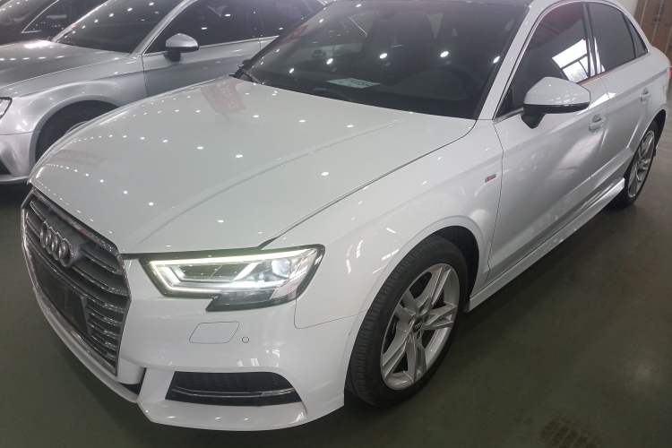 Used Audi A3 2020 Limousine 35 TFSI Fashion Edition China VI Emission Standard