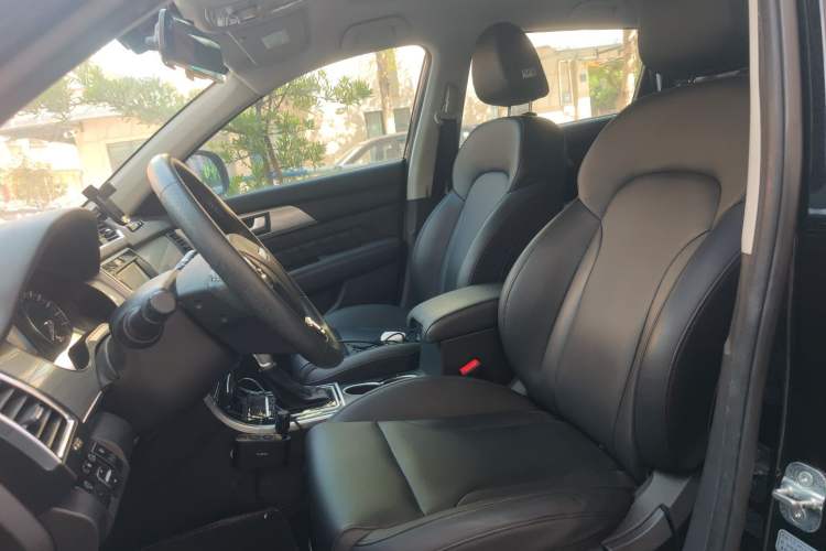 Used Haval H2 2016 Red-Label 1.5T Automatic Two-Wheel Drive Luxury Model
