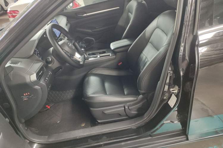 Used Nissan Teana 2021 2.0L XE Fashion Edition
