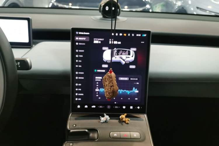 Used Nio ET5T 2023 75 kWh Touring