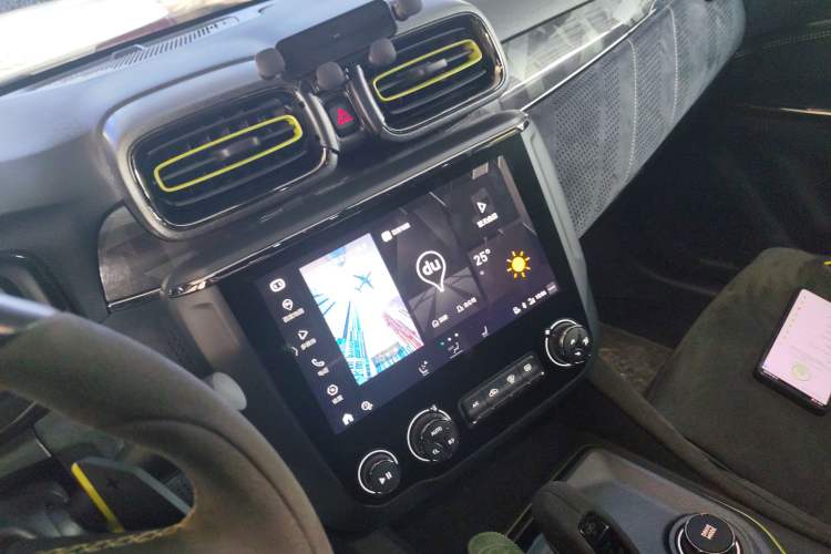 Used Lynk & Co 03 2021 03+ 2.0TD Automatic Wind-Chasing Edition
