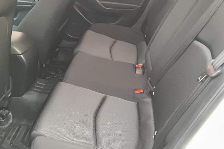 Used Mazda Mazda 3 Axela 2017 Sedan 1.5L Automatic Comfort Model Emission Standard China V