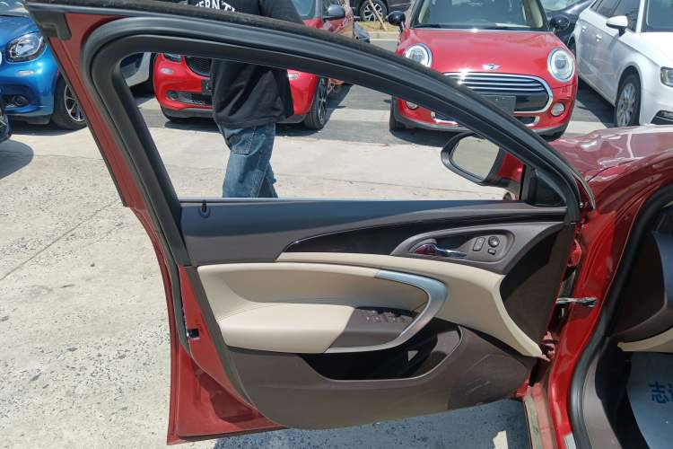 Used Buick Regal 2014 2.0L Leading Fashion Edition
