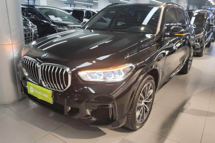 Used BMW X5 2022 Restyled xDrive 30Li Luxury Version M Sport Package