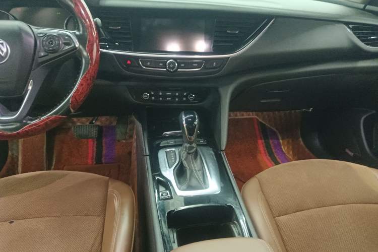 Used Buick Regal 2019 28T Luxury Edition China VI