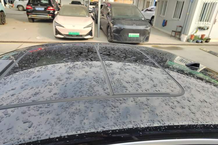 Used BYD Han 2025 EV with 701 km of Laser Radar-Enabled Intelligent Driving