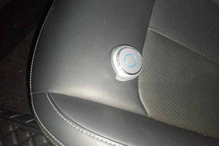 Used NETA V 2022 Chao 300 Lite Lithium Iron Phosphate
