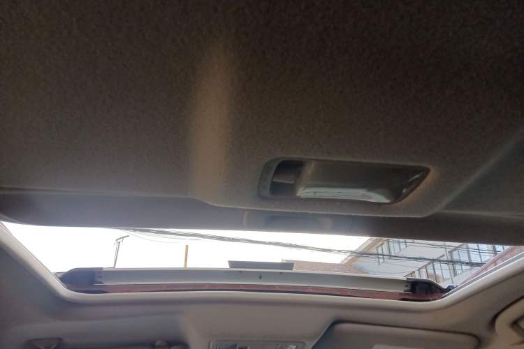 Used Nissan Tiida 2011 1.6L CVT Smart Version
