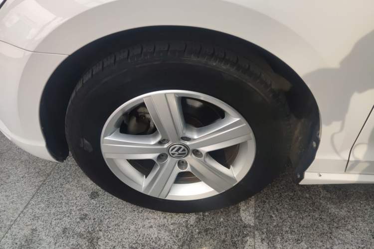 Used Volkswagen Lamando 2017 230TSI DSG Fashion Edition