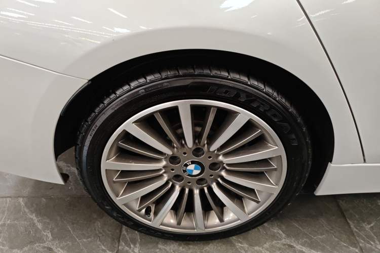 Used BMW 3 Series 2019 320Li Fashion Model
