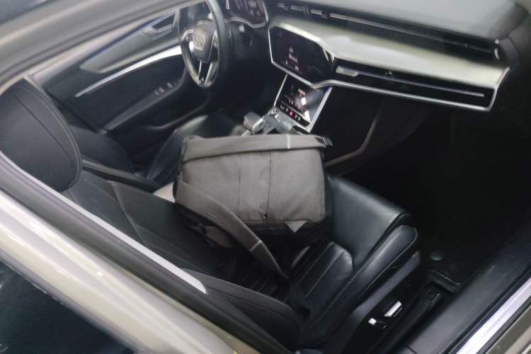 Used Audi A6L 2023 45 TFSI Prestige Elegant Edition