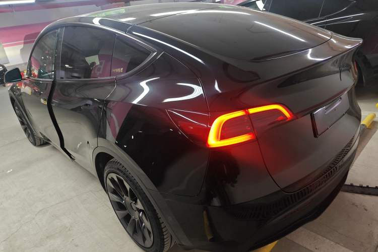 Used Tesla Model Y 2022 Rear-Wheel-Drive Version
