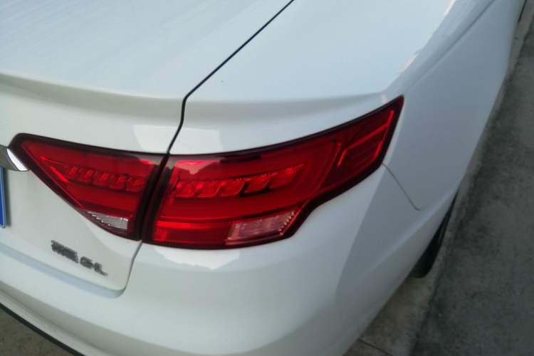 Used Geely Auto Emgrand GL 2020 1.4T Manual Asian Games Edition
