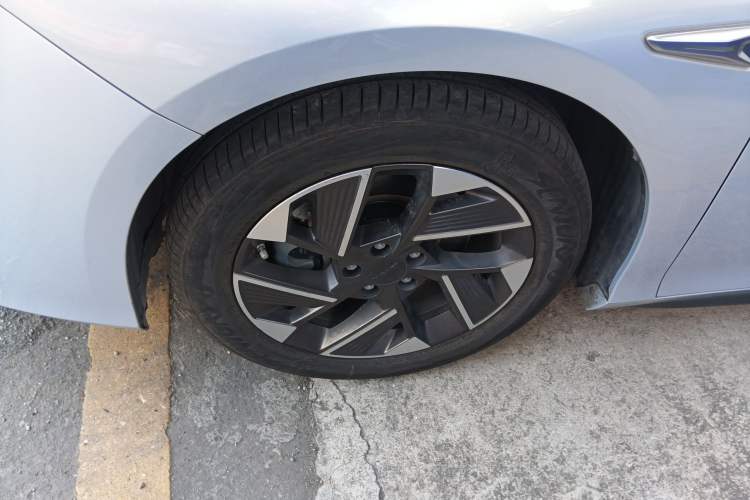 Used AION S Plus 2023 70 Enjoyment Edition Ternary Lithium
