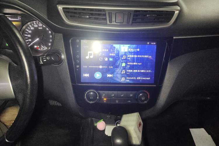 Used Nissan Qashqai 2016 2.0L CVT Luxury Edition