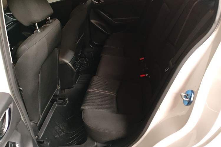 Used Mazda Mazda 3 Axela 2017 Sedan 1.5L Automatic Luxury Model Emission Standard China V
