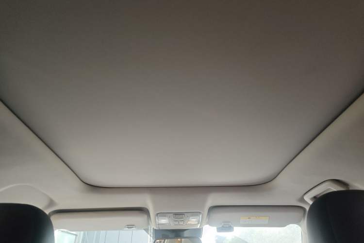 Used Changan CS95 2019 2.0T Two-Wheel-Drive Luxury Version
