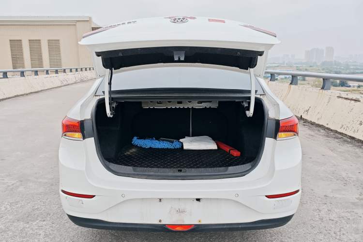 Used Buick GT 2018 15T Manual Elite Version China V Standard
