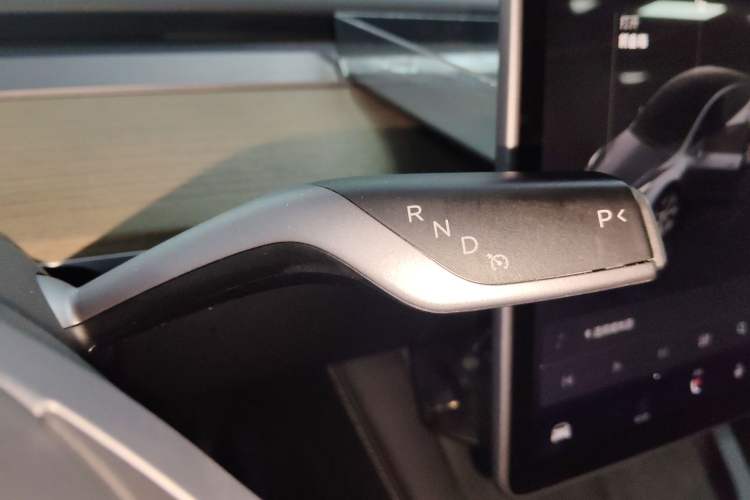 Used Tesla Model Y 2022 Rear-Wheel-Drive Version