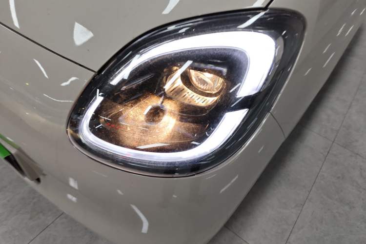 Used Wuling Hongguang MINIEV 2025 Four-Door Version Advanced Edition