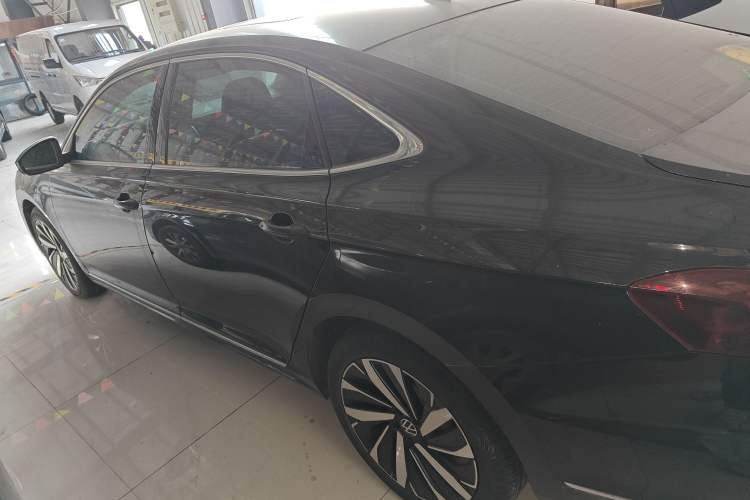 Used Volkswagen Passat 2022 330TSI Starry Elite Edition