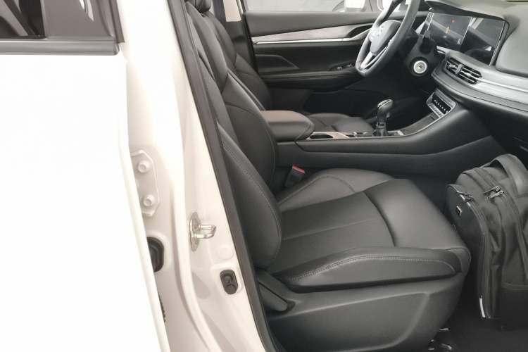 Used Changan CS55PLUS 2020 1.5T Manual Colorful Model
