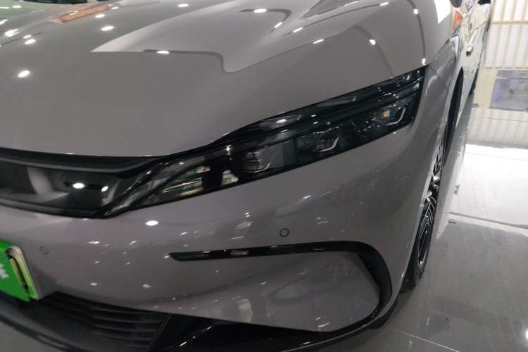 Used BYD Han 2025 EV with 701 km of Laser Radar-Enabled Intelligent Driving