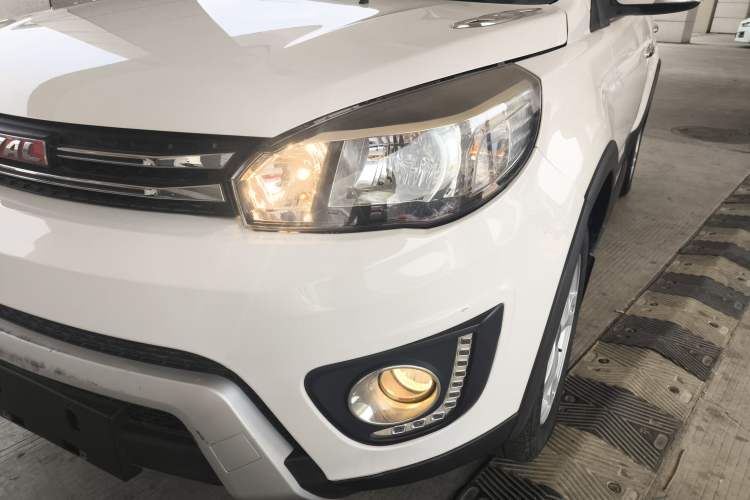 Used Haval H1 2016 Red Label 1.5L Manual Luxury Model