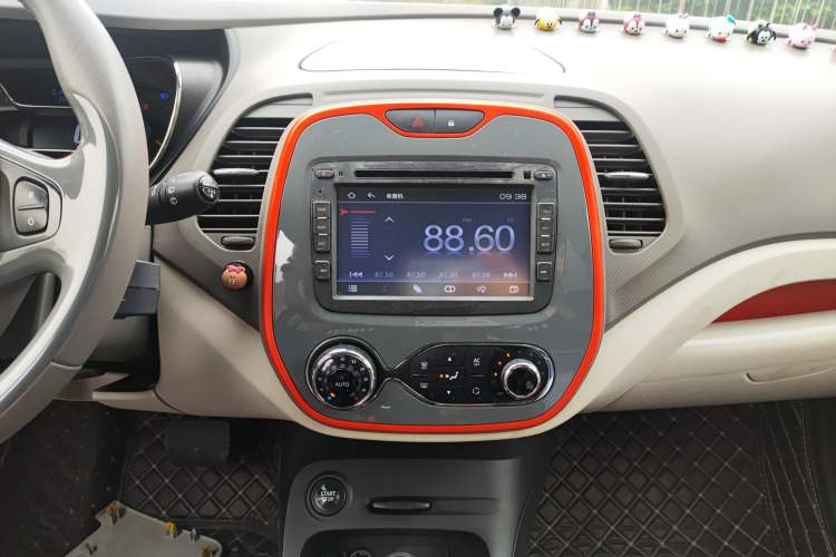 Used Renault Captur 2015 1.2T Automatic Comfort First Edition
