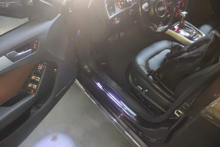 Used Audi A4L 2015 35 TFSI Automatic Standard Model
