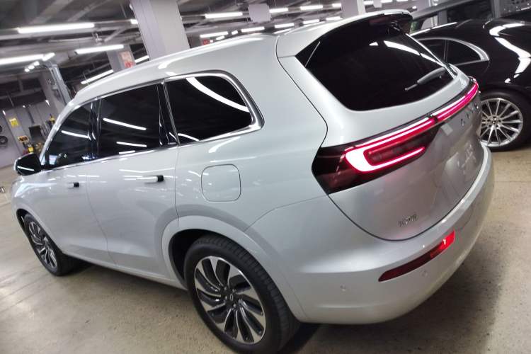 Used Hima AITO M7 2024 1.5T Rear-Drive Plus Version 5 Seats
