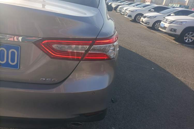 Used Toyota Camry 2021 2.5G Luxury Edition