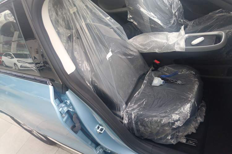 Used Dongfeng NAMMI 01 2024 New Edition 330 Air
