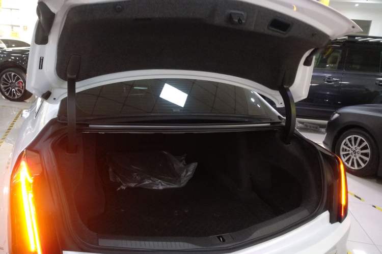 Used Cadillac CT6 2022 28T Luxury Edition
