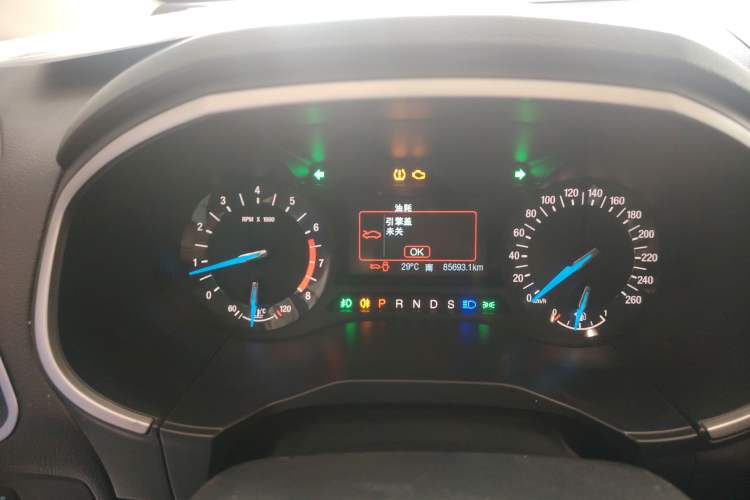 Used Ford Edge 2018 Facelifted EcoBoost 245 Two-Wheel Drive Platinum Edition 5 Seats China VI Standard
