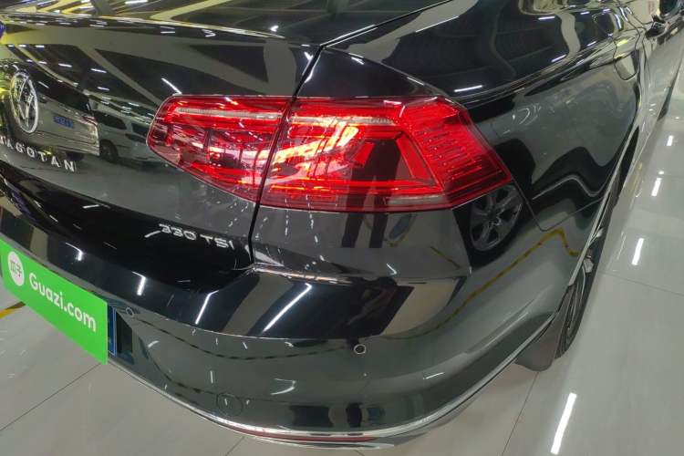 Used Volkswagen Magotan 2020 330TSI DSG Leading Model
