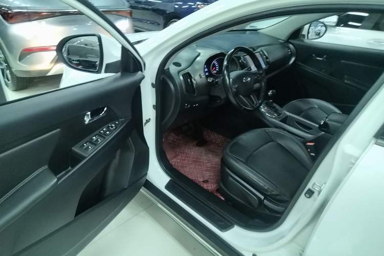 Used Kia Sportage R 2016 2.0L Automatic Two-Wheel Drive DLX