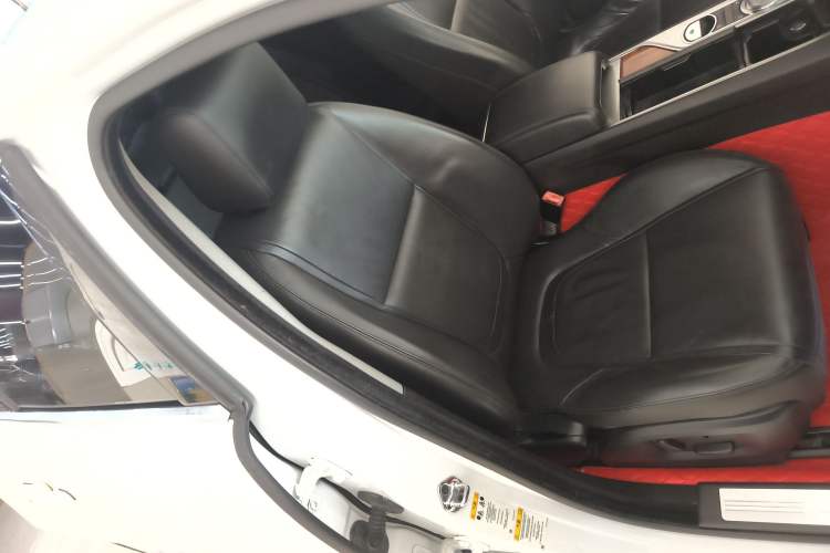 Used Jaguar XF 2014 XF 2.0T Luxury Edition