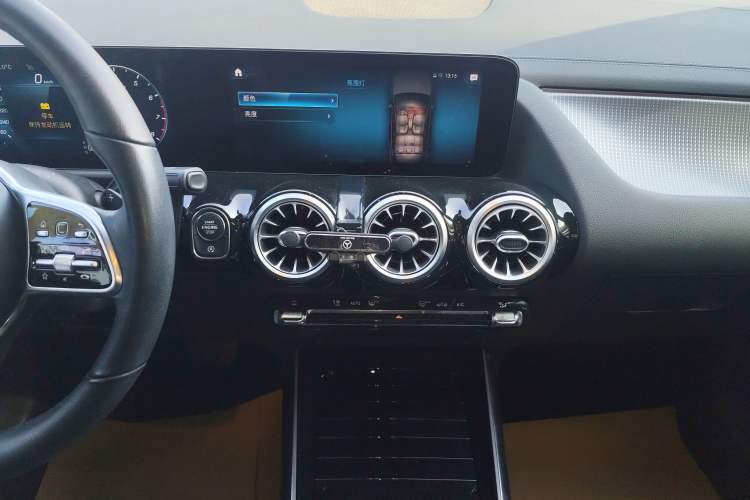 Used Mercedes-Benz GLA 2020 GLA 200
