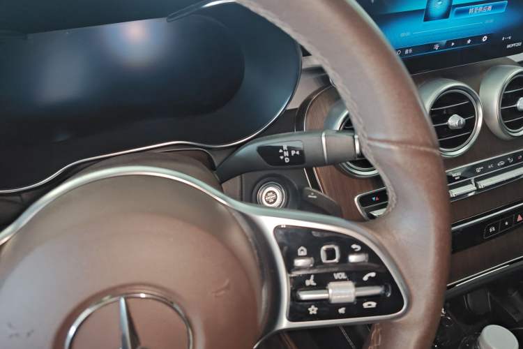 Used Mercedes-Benz GLC 2021 GLC 300 L 4MATIC Dynamic Model
