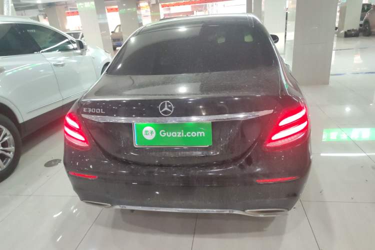 Used Mercedes-Benz E-Class 2020 E 300 L Sporty and Stylish Model
