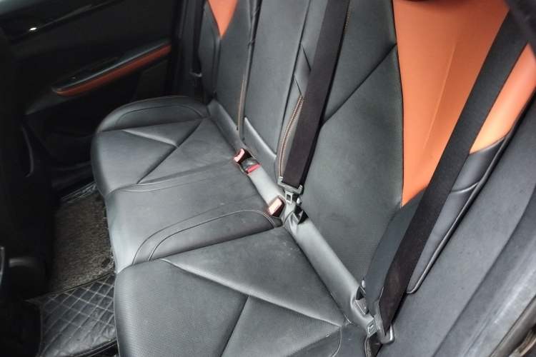 Used Changan UNI-V 2022 1.5T Prestige Version
