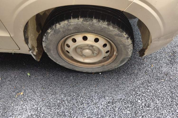 Used Wuling Hongguang V 2022 1.5L Jingqu Version Hydraulic Power Steering LAR
