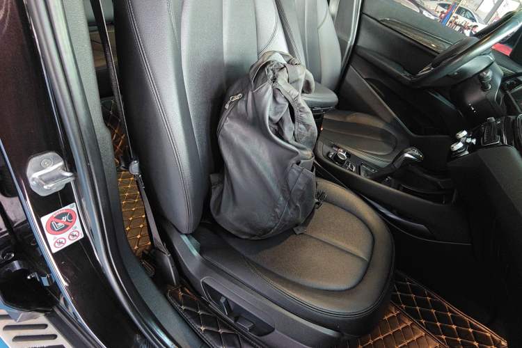 Used BMW X1 2016 sDrive18Li Premium Edition
