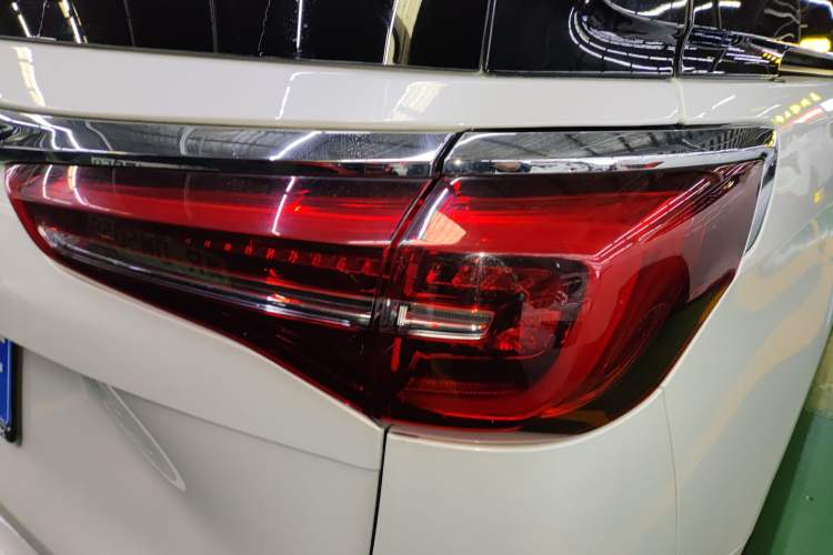 Used Buick GL8 2020 ES Land Cruiser 653T Flagship Model