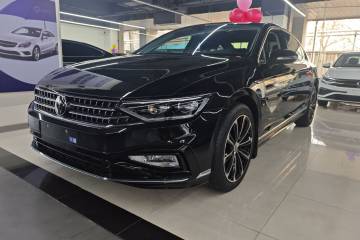 Used Volkswagen Magotan 2025 Zhongxiang Version 330TSI DSG Luxury Edition