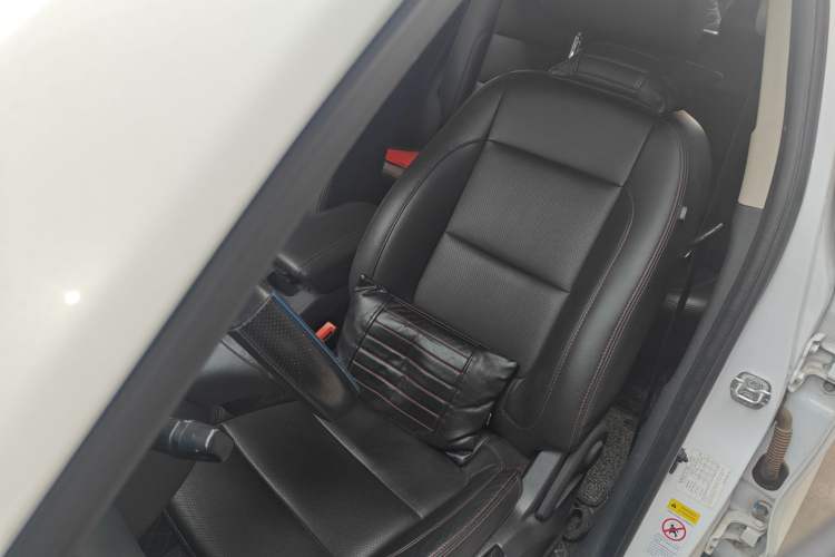 Used Changan CS75 2016 1.8T Automatic Elite Model China IV Standard
