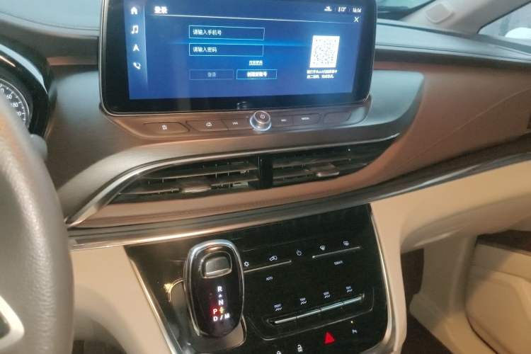 Used Buick GL8 2023 Land Executive Class Smart Enjoyment Model
