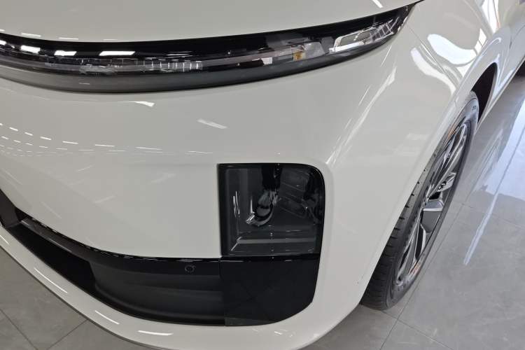 Used Li Auto L6 2025 Pro Smart Refresh Edition
