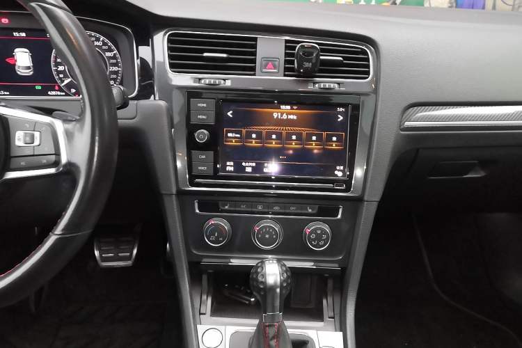 Used Volkswagen Golf 2019 280TSI DSG Luxury Version China V Standard
